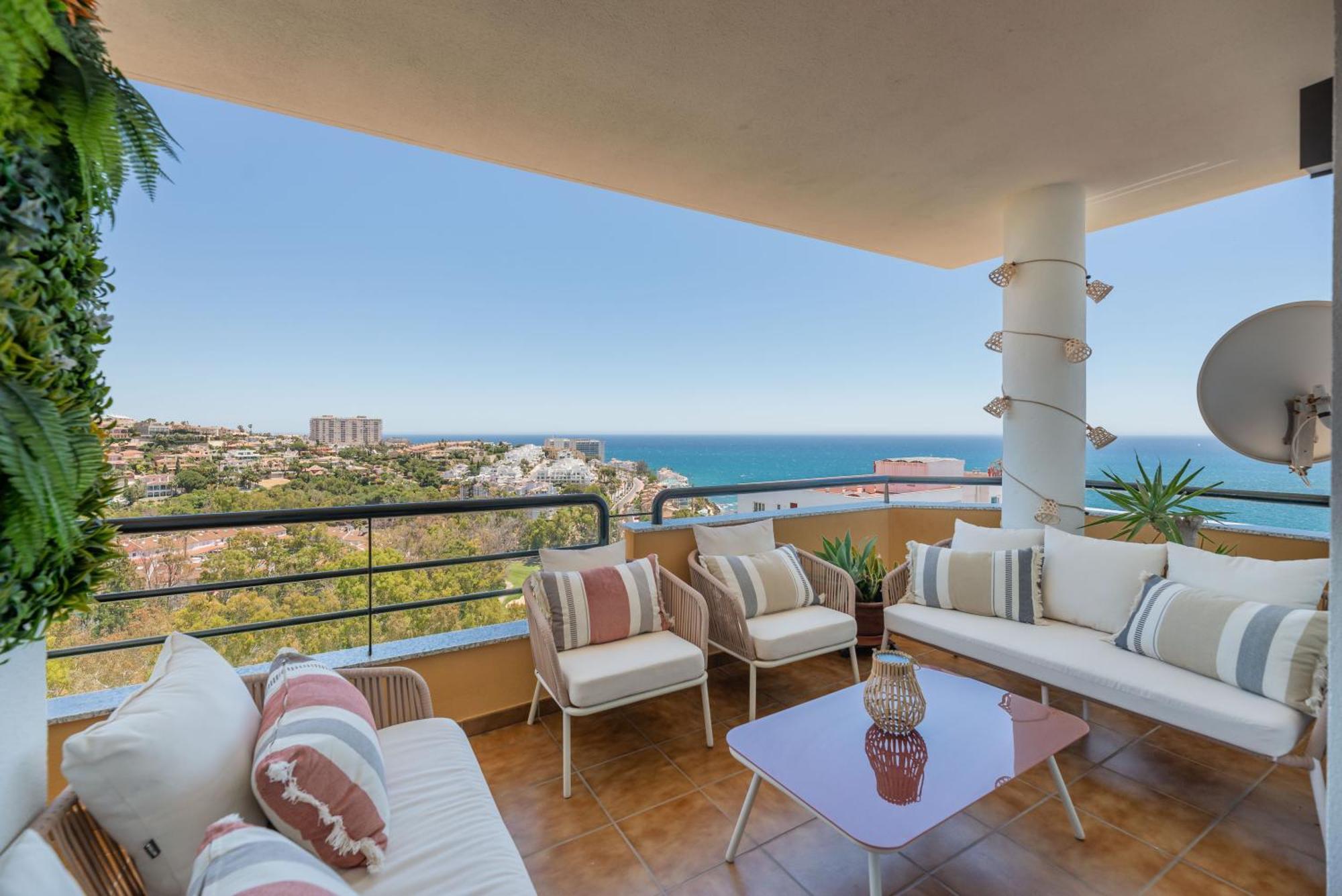 Luxury 4Bdr Penthouse With Sea Views Apartment Benalmádena Exterior photo